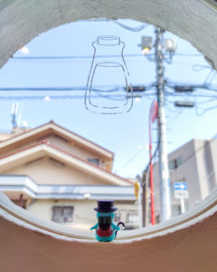 WHITE.cafeさんを探検する隊長