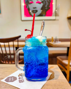 福カフェさんのクリームソーダ