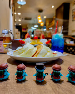 福カフェさんのプリンアラモードパンケーキとぺっこり探検隊