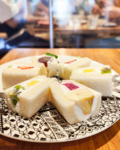 田原町のカフェ、ペリカンカフェさんのフルーツサンド
