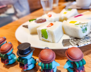 ペリカンカフェさんのフルーツサンドを狙うぺっこり探検隊