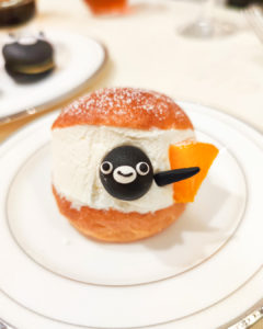 ホテルメトロポリタンのSuicaペンギンマリトッツォ