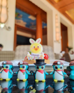 うさピヨケーキセットを狙うぺっこり探検隊