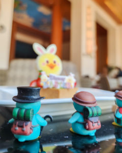 うさピヨケーキセットを狙うぺっこり探検隊