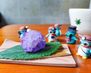 北鎌倉のカフェ、御菓子司こまきさんの御菓子抹茶を狙うぺっこり探検隊