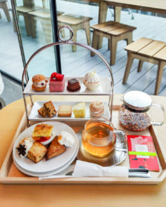 目黒のカフェ、スターバックス リザーブ ロースタリー 東京さんのアフタヌーンティー